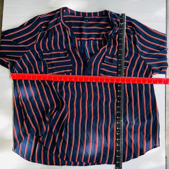 Torrid Navy Red Stripes Half Buttondown Shirt size 2X - Picture 11 of 12